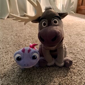 Disney Frozen Sven and Bruni Toys